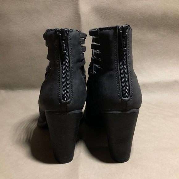 SOLD Mossimo Shiann Basket Weave Booties, Size 5 - Picture 5 of 6